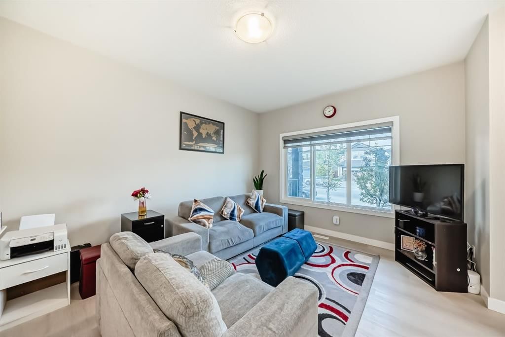 559 cornerstone Avenue NE, Calgary — photo 4 of 49