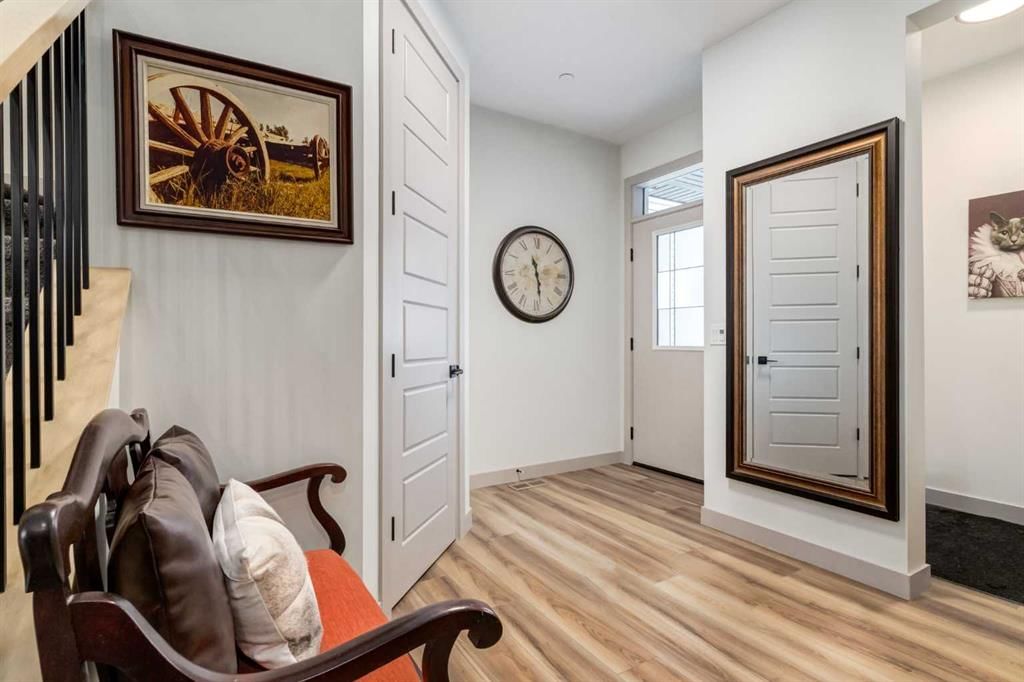 167 Hotchkiss Manor SE, Calgary — photo 3 of 50