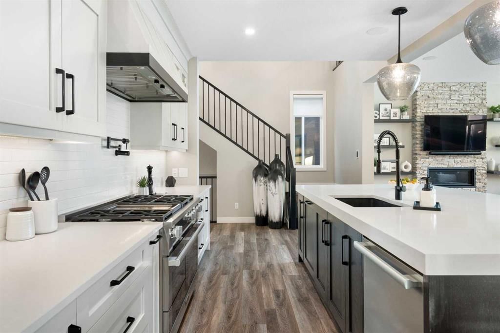 127 Marina Landing SE, Calgary — photo 4 of 50