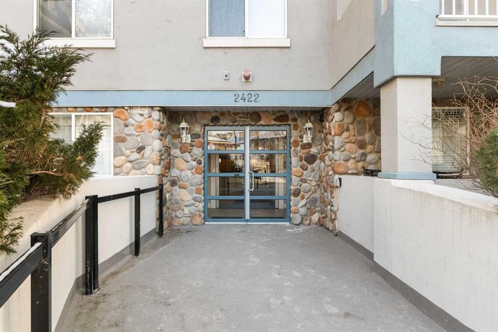503, 2422 Erlton Street SW, Calgary — photo 2 of 50