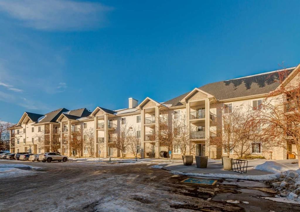 2322, 2371 Eversyde Avenue SW, Calgary — main listing photo