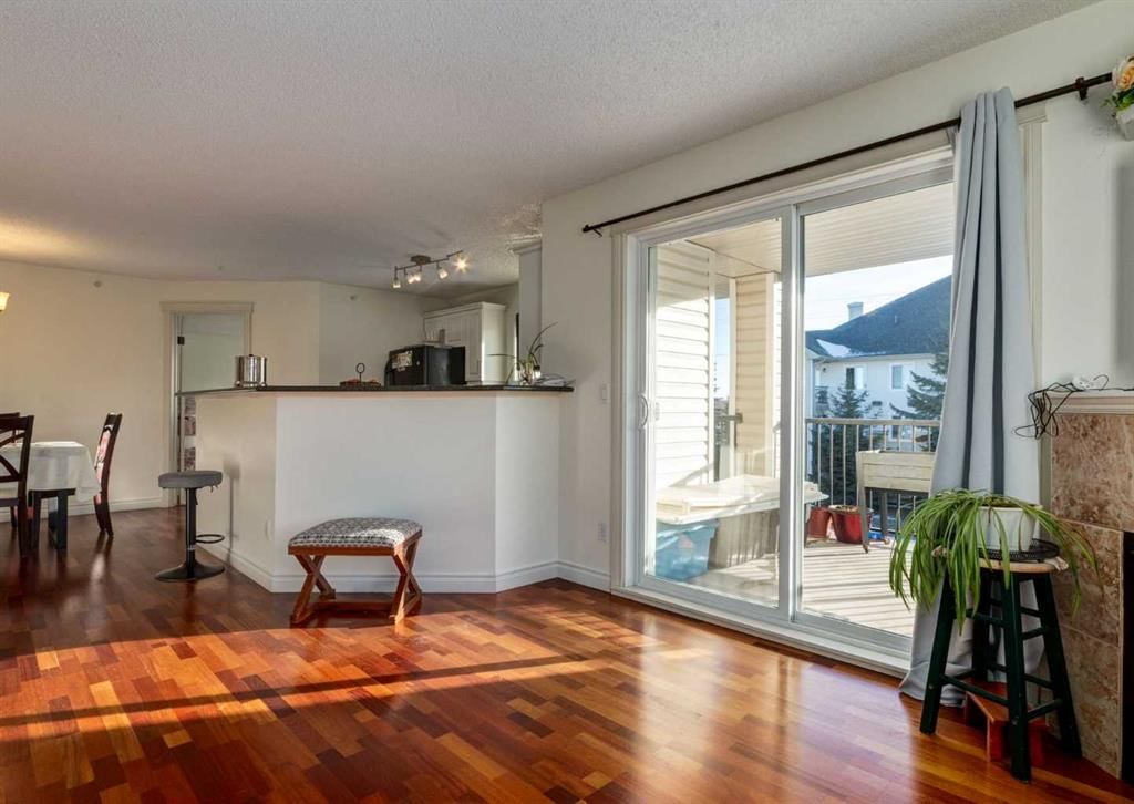 2322, 2371 Eversyde Avenue SW, Calgary — photo 4 of 31