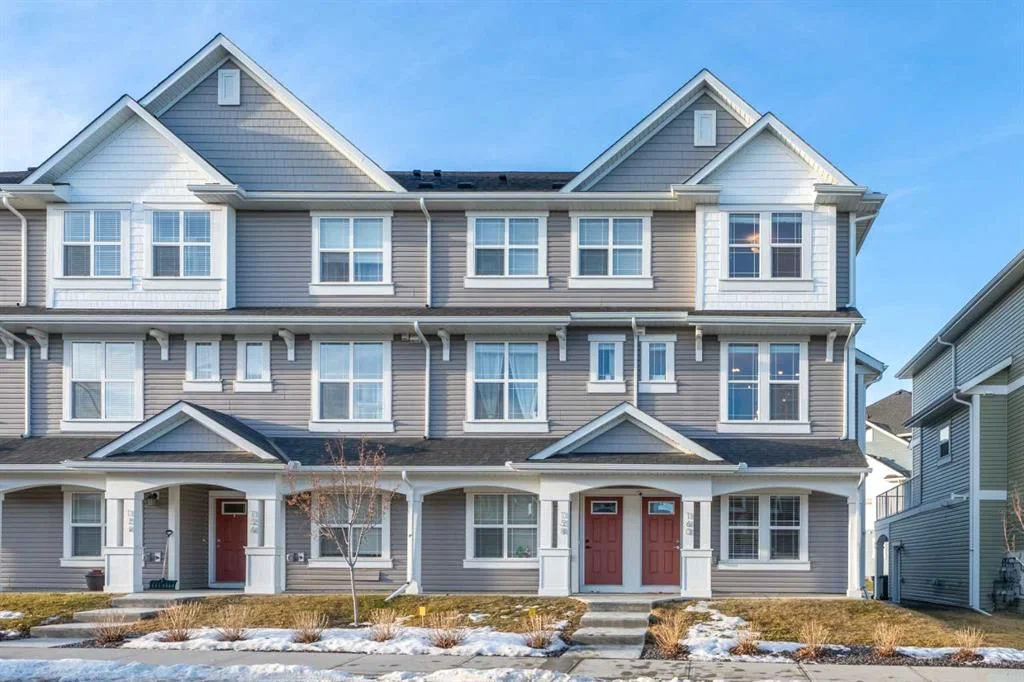 160 Copperleaf Way SE, Calgary — main listing photo