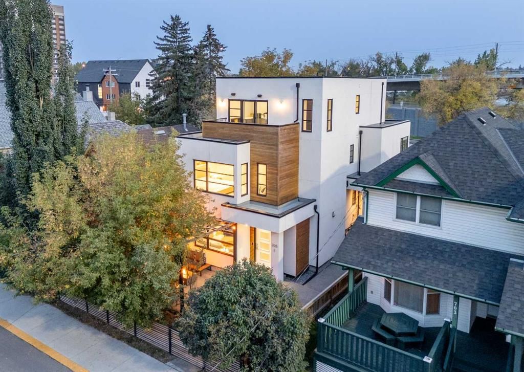 1, 705 Mcdougall Road NE, Calgary — photo 4 of 50