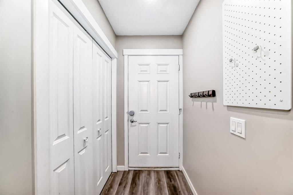 55, 6103 Madigan Drive NE, Calgary — photo 3 of 44