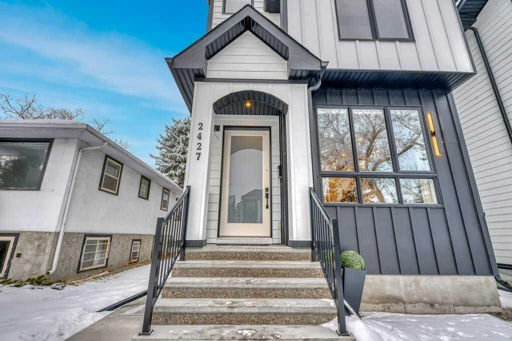 2427 27 Street SW, Calgary — photo 2 of 46