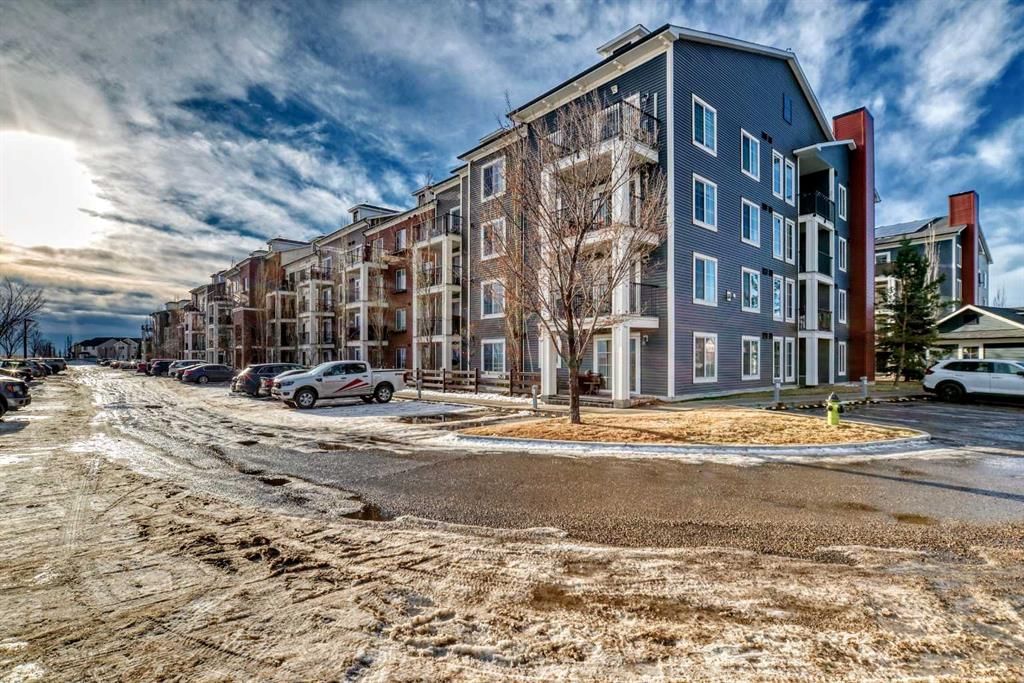 3108, 755 Copperpond Boulevard SE, Calgary — photo 4 of 34