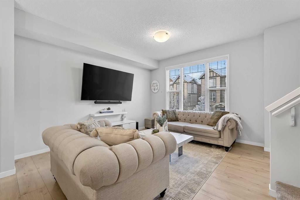 228 New Brighton Walk SE, Calgary — photo 4 of 31