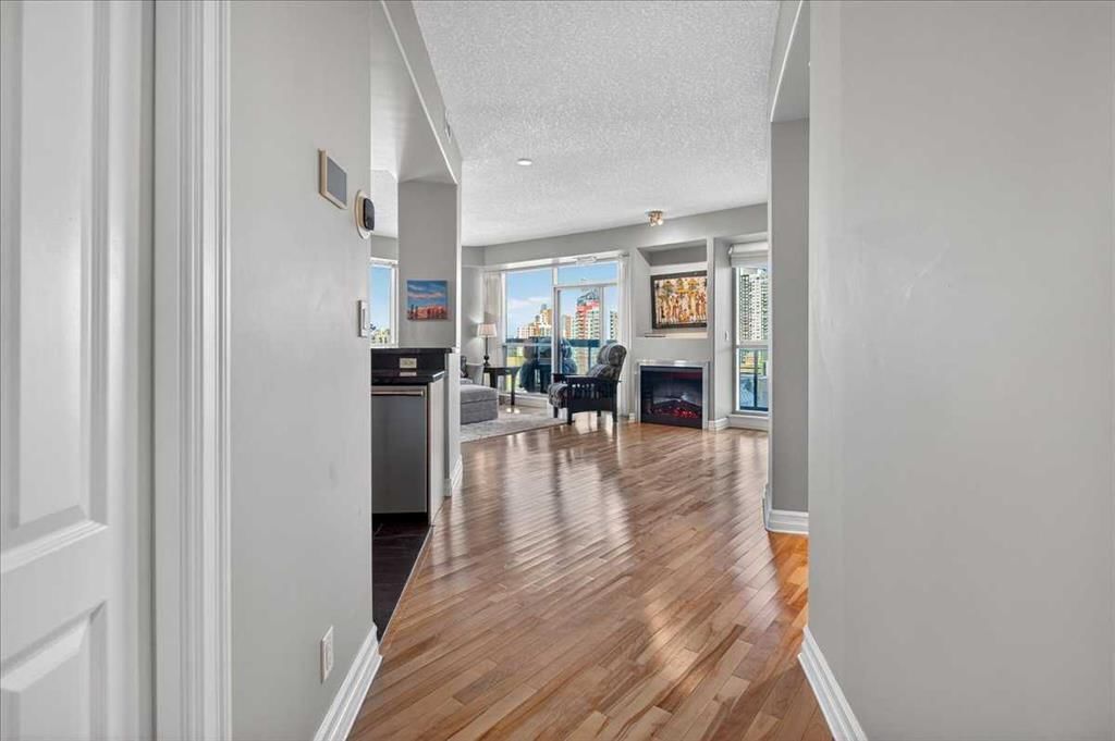 1805, 836 15 Avenue SW, Calgary — photo 4 of 49