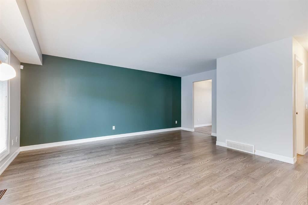 509, 121 Copperpond Common SE, Calgary — photo 5 of 31