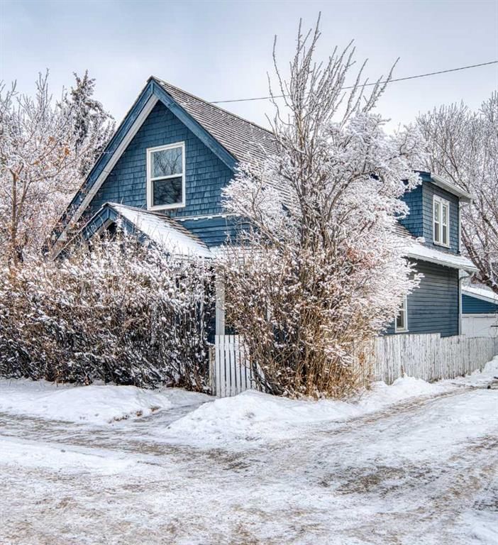 3222 1 Street NE, Calgary — main listing photo