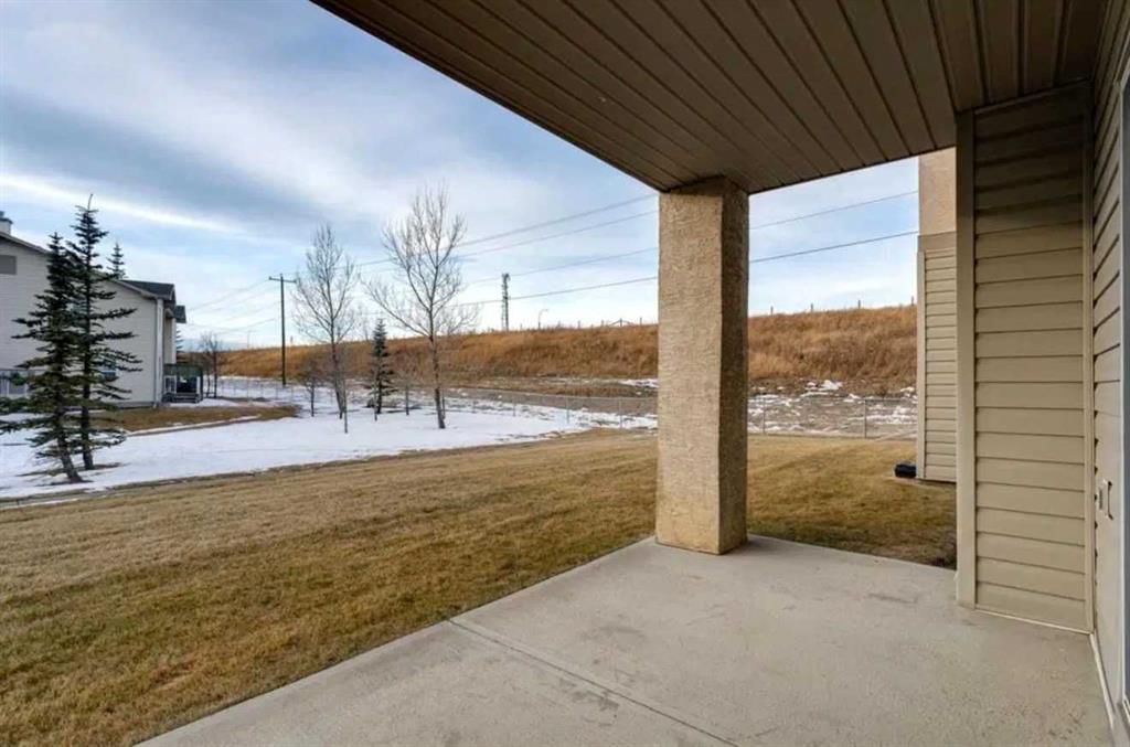 107, 3000 Citadel Meadow Point NW, Calgary — photo 3 of 36