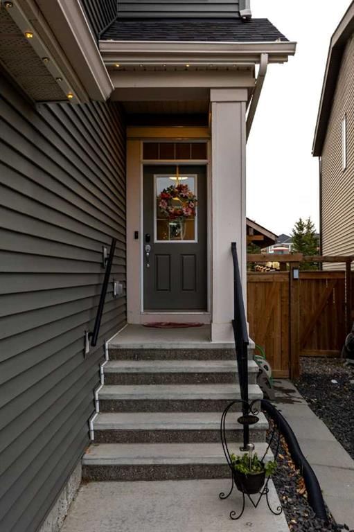 196 Belmont Terrace SW, Calgary — photo 5 of 40