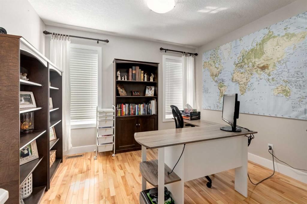 32 Evanscove Heights NW, Calgary — photo 5 of 46
