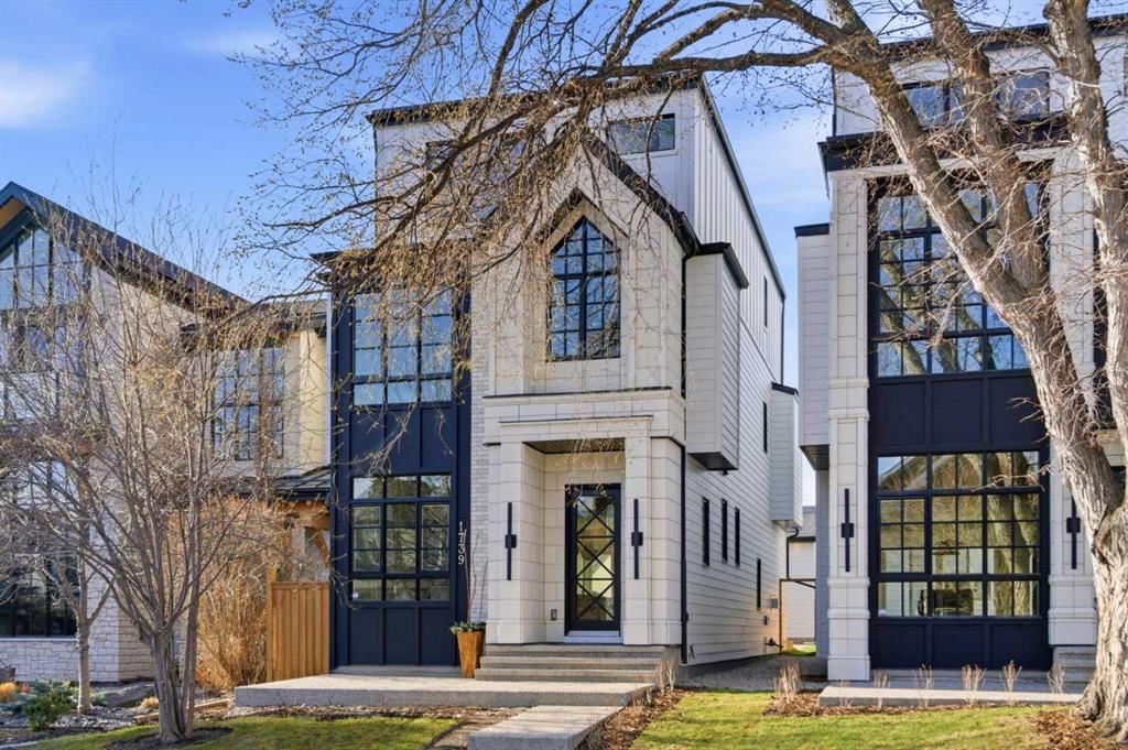 1739 48 Avenue SW, Calgary — main listing photo