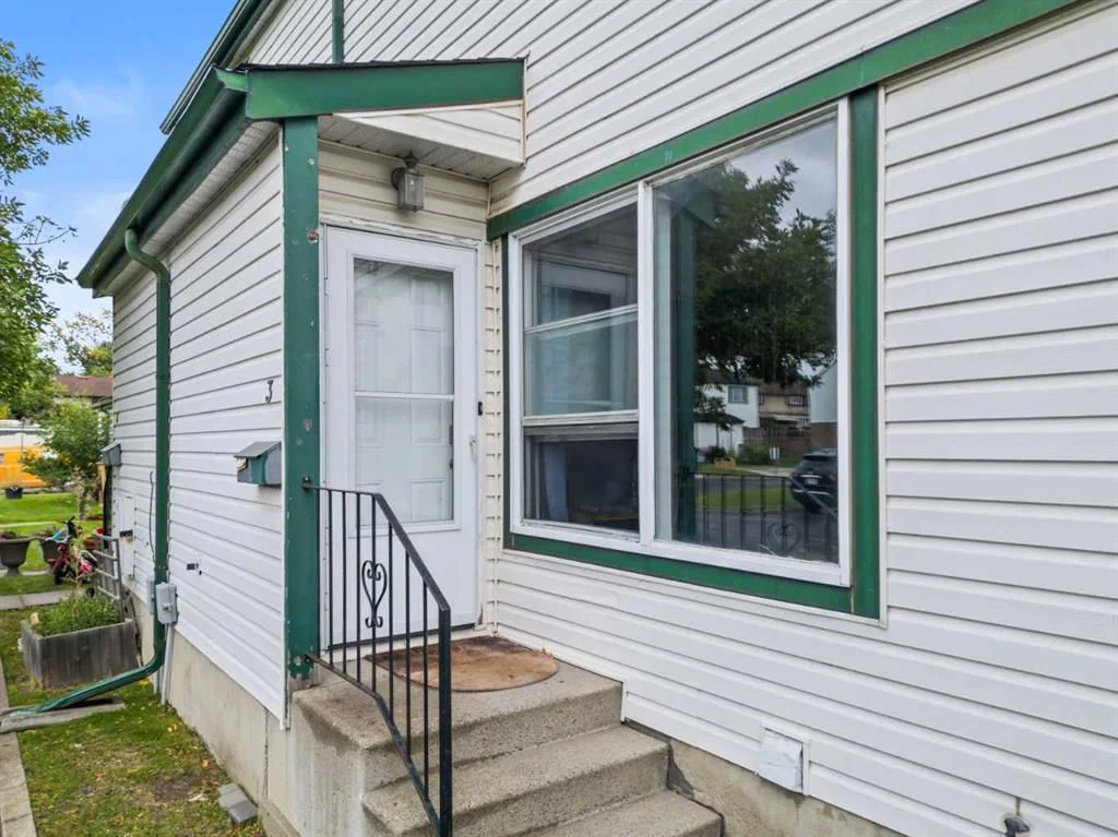 3, 100 Pennsylvania Road SE, Calgary — photo 3 of 32