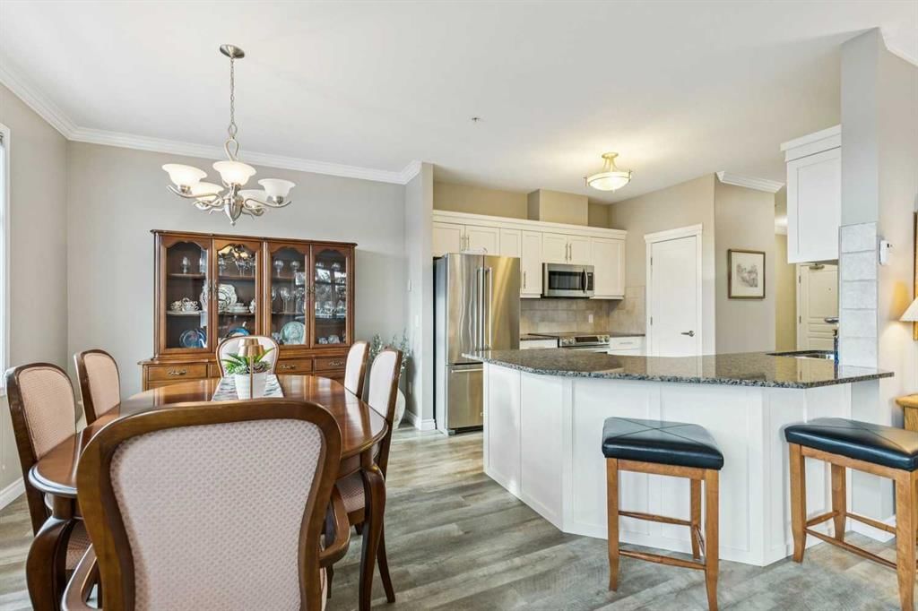 1303, Lake Fraser Court SE, Calgary — photo 2 of 35