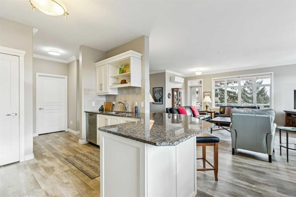 1303, Lake Fraser Court SE, Calgary — photo 5 of 35