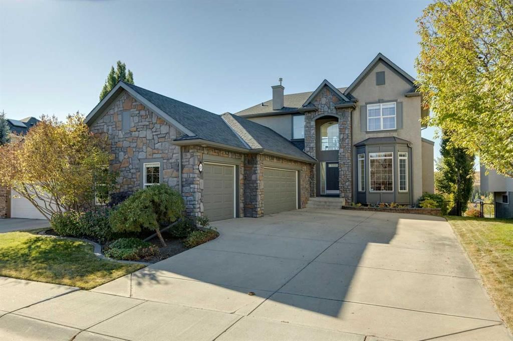 139 Discovery Ridge Way SW, Calgary — main listing photo