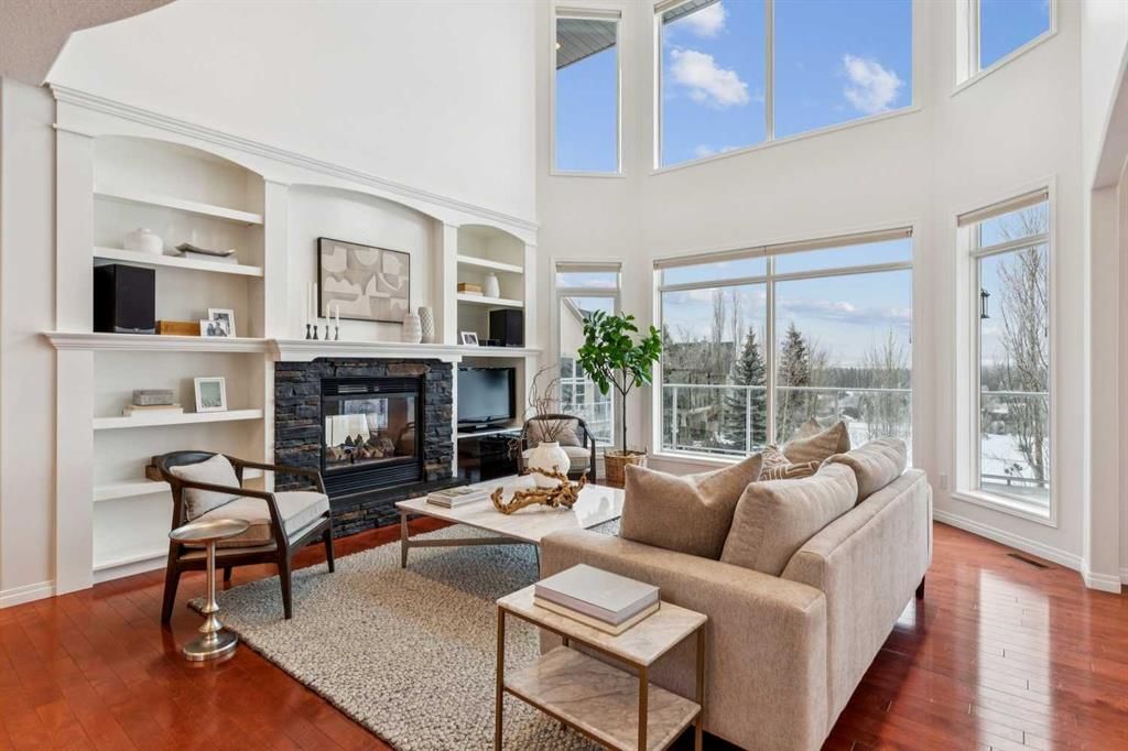 139 Discovery Ridge Way SW, Calgary — photo 2 of 37