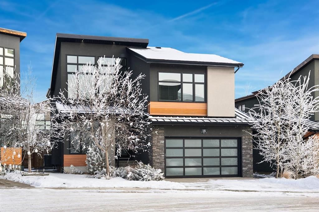 18 West Point Mews SW, Calgary — main listing photo