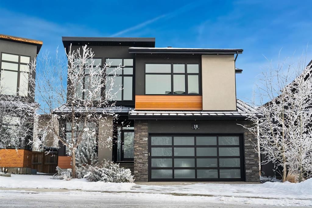 18 West Point Mews SW, Calgary — photo 2 of 50
