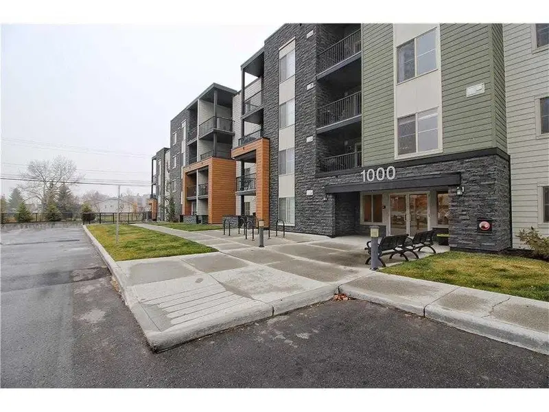 1209, 1317 27 Street SE, Calgary — main listing photo