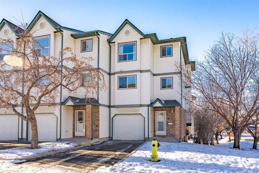203 Anderson Grove SW, Calgary — photo 2 of 37