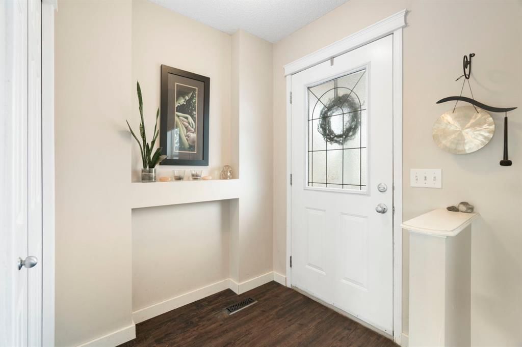 284 Copperfield Heights SE, Calgary — photo 2 of 29