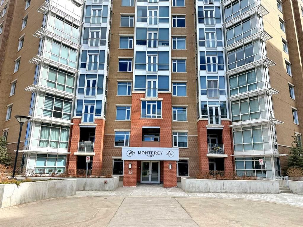 807, 32 Varsity Estates Circle NW, Calgary — photo 2 of 32