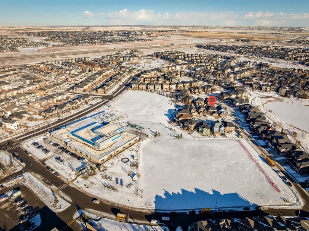 107 Panatella Grove NW, Calgary — photo 3 of 50