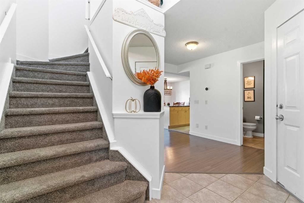74 Evansbrooke Way NW, Calgary — photo 3 of 42