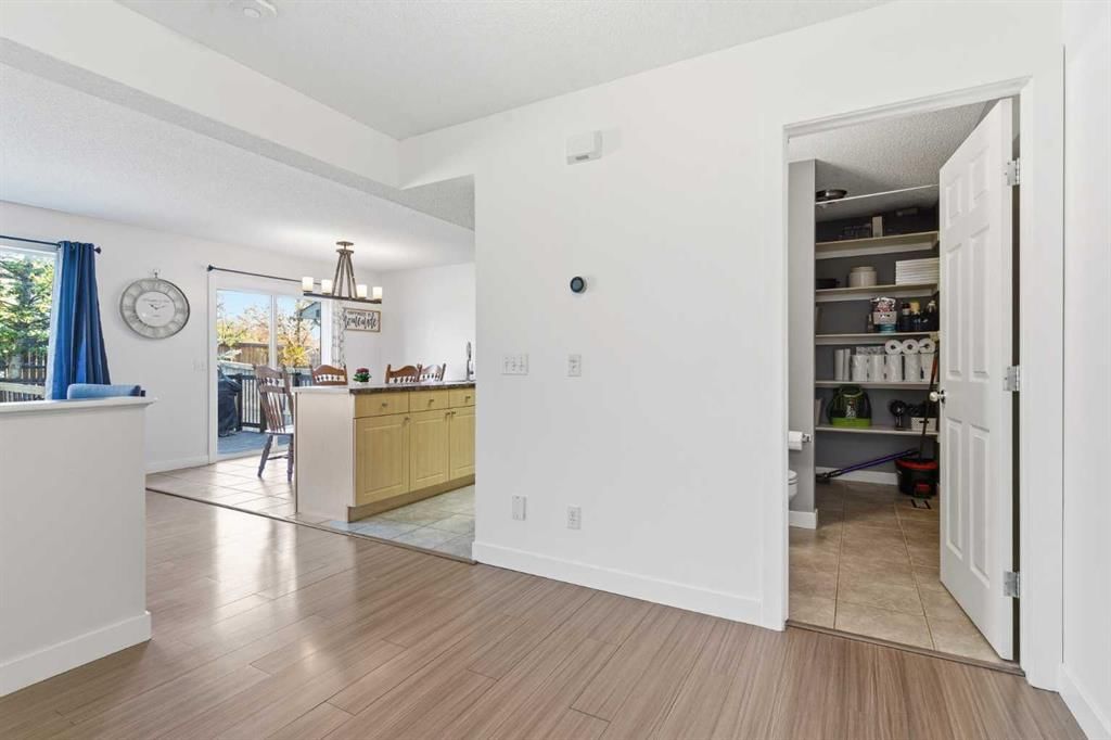74 Evansbrooke Way NW, Calgary — photo 4 of 42