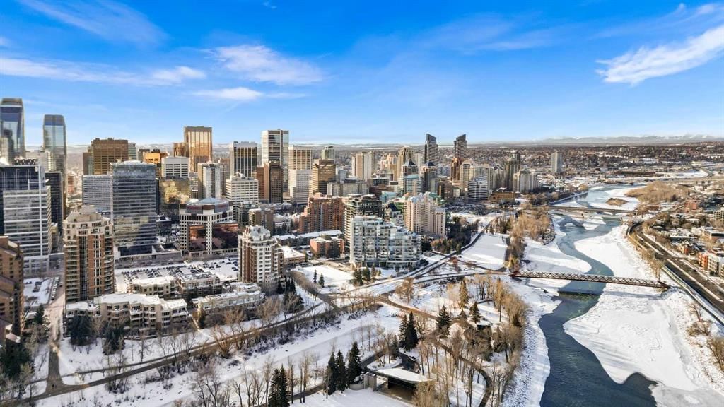 404, 660 Eau Claire Avenue SW, Calgary — main listing photo