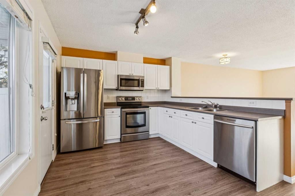 95 Tuscany Springs Gardens NW, Calgary — photo 4 of 26