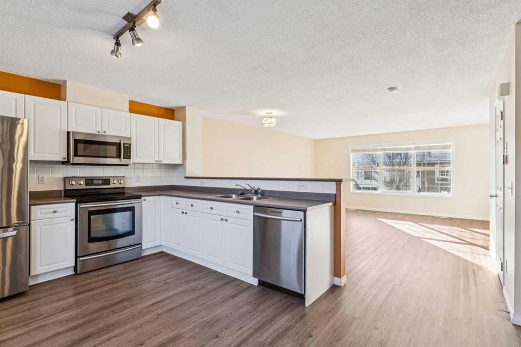95 Tuscany Springs Gardens NW, Calgary — photo 5 of 26