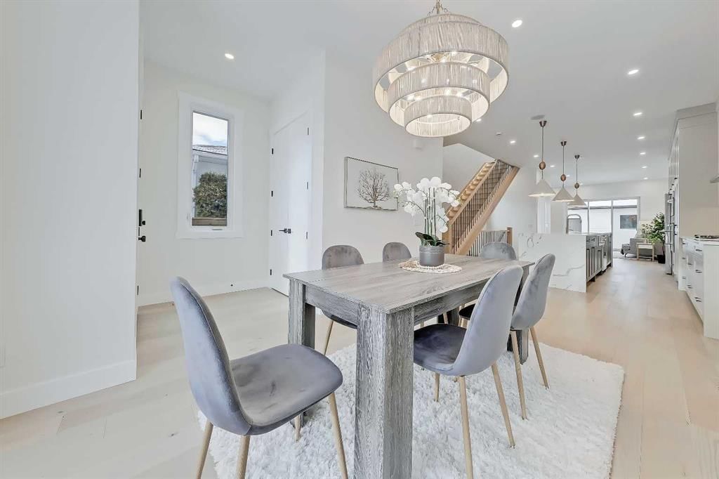 1728 19 Avenue NW, Calgary — photo 4 of 50