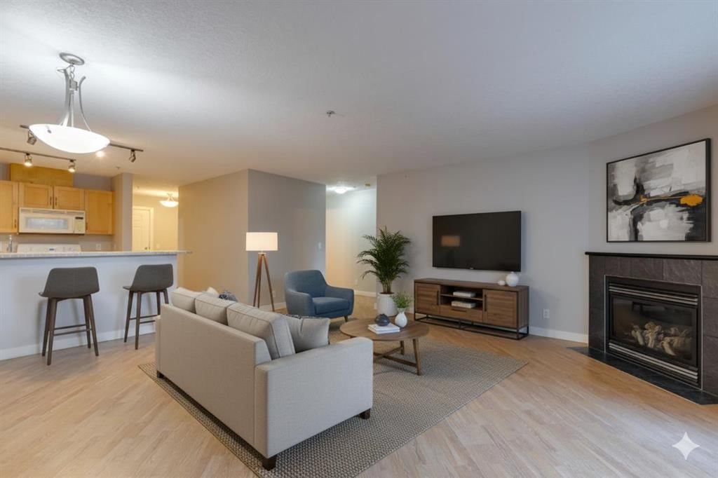 107, 2440 34 Avenue SW, Calgary — photo 2 of 33