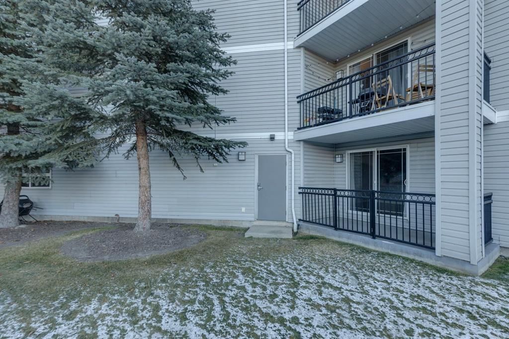 107, 2440 34 Avenue SW, Calgary — photo 5 of 33