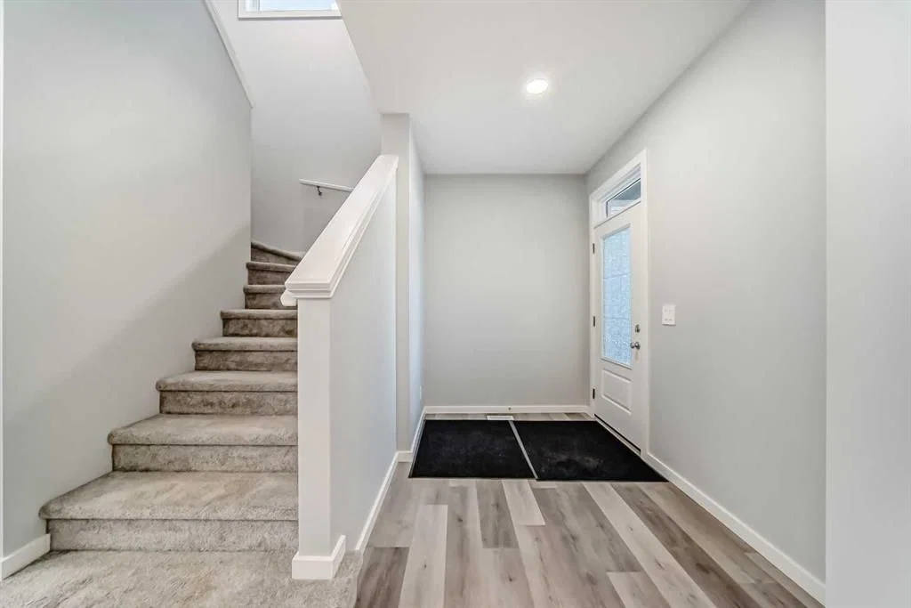 187 Mallard Grove SE, Calgary — photo 5 of 50