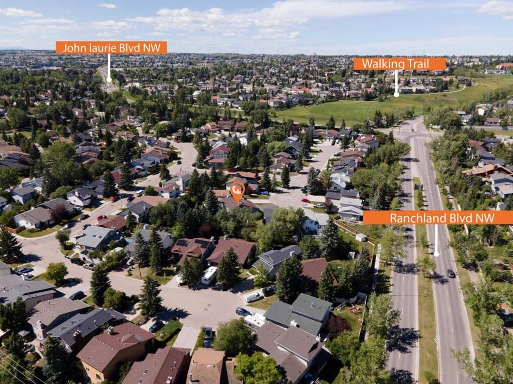 303 Ranchridge Bay NW, Calgary — photo 5 of 50