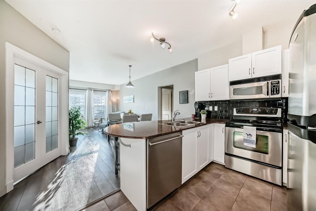 3304, 11811 Lake Fraser Drive SE, Calgary — photo 2 of 25