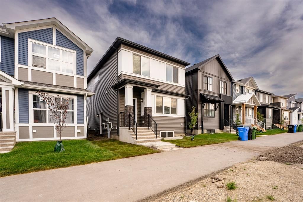 522 Lucas Boulevard NW, Calgary — photo 3 of 31