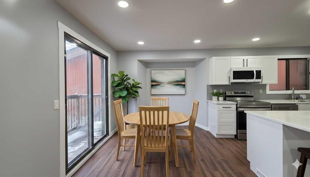 257 Macewan Glen Drive NW, Calgary — photo 3 of 22