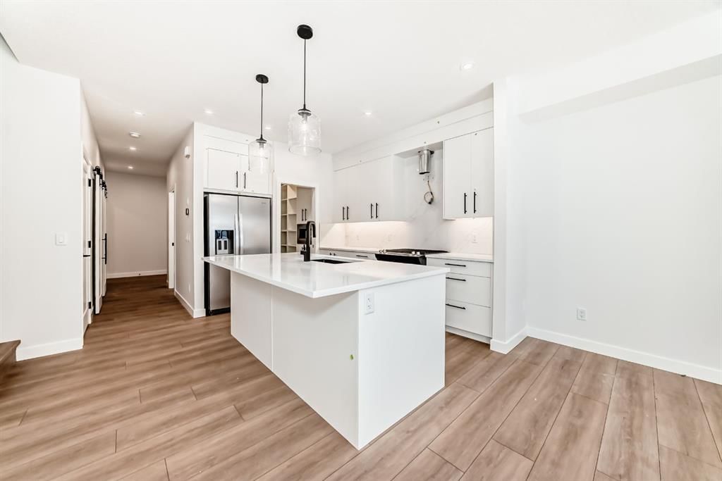 191 Walgrove Manor SE, Calgary — main listing photo