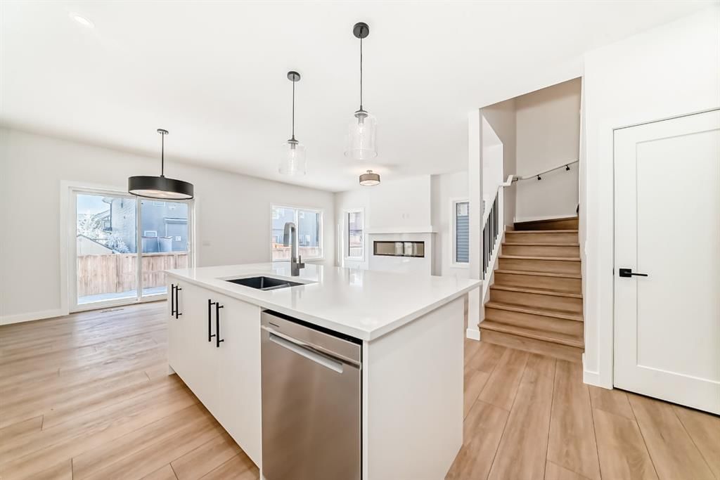 191 Walgrove Manor SE, Calgary — photo 4 of 32