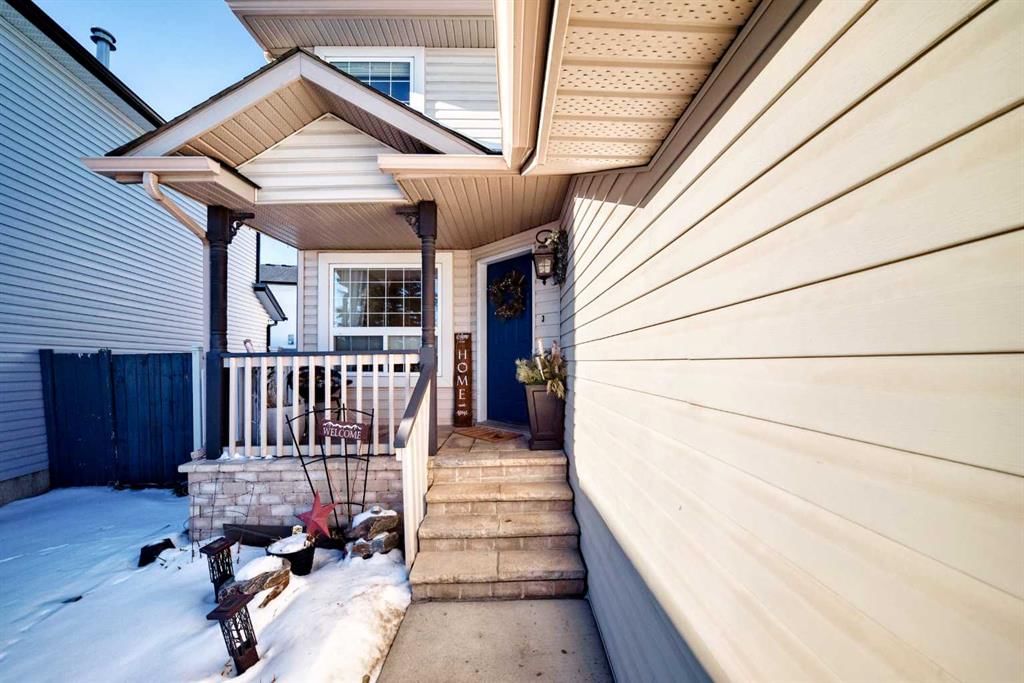 91 Somerglen Road SW, Calgary — photo 2 of 50