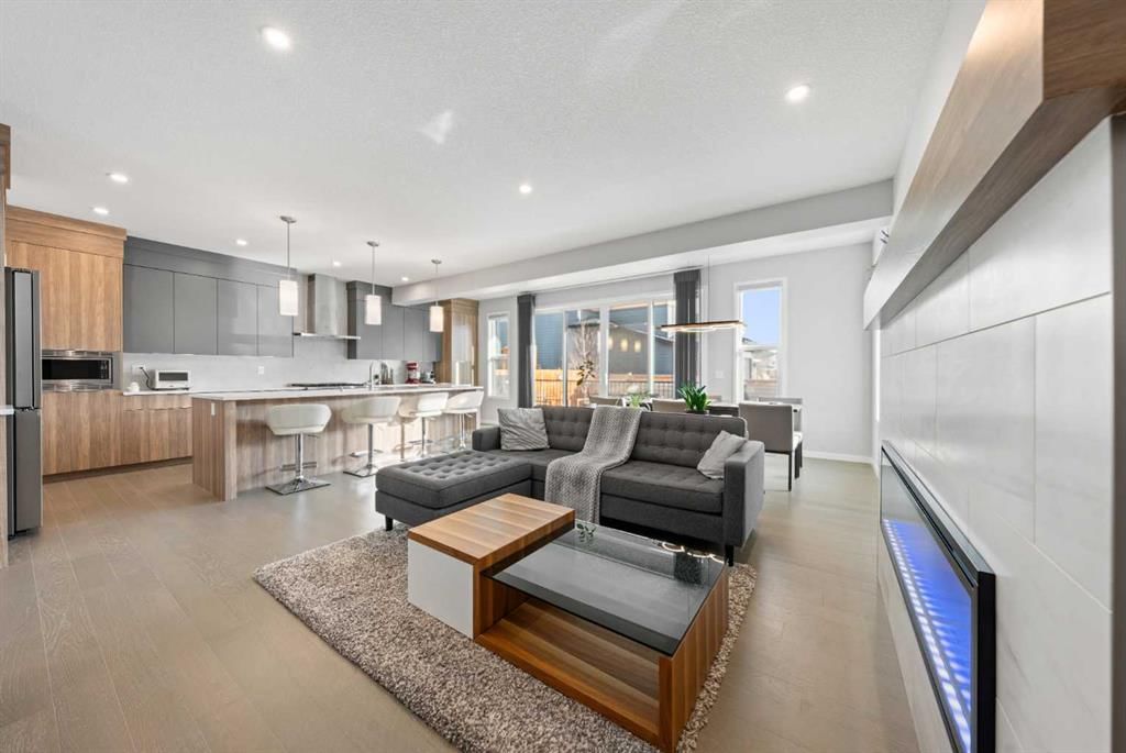 60 Harvest Hills Way NE, Calgary — photo 5 of 35