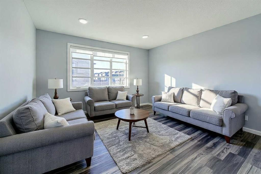 310 Savanna Terrace NE, Calgary — photo 3 of 49