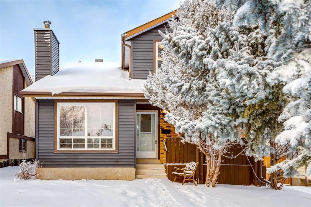 60 bedford Circle NE, Calgary — photo 2 of 49